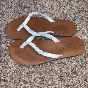 American eagle flip flops
